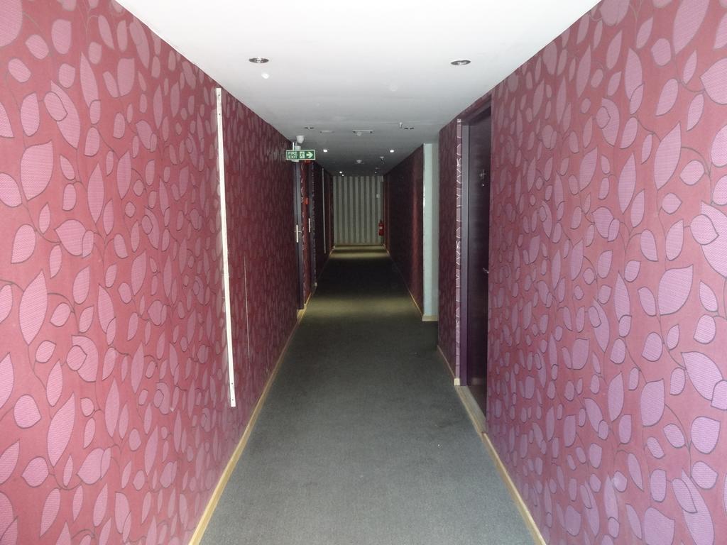The Purple Leaf Hotels Hyderabad Exteriör bild