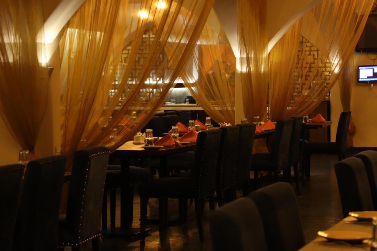 The Purple Leaf Hotels Hyderabad Exteriör bild